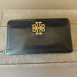Tory Burch Britton Large Continental Wallet